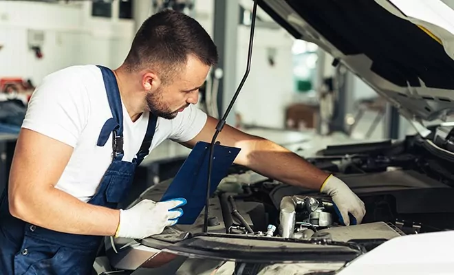 Servicio de Cambio de Kit de Embrague o Clutch para carro en Cali, taller especializado con equipos de ultima generación, mantenimiento, reparacion, diagnostico vehicular (3)